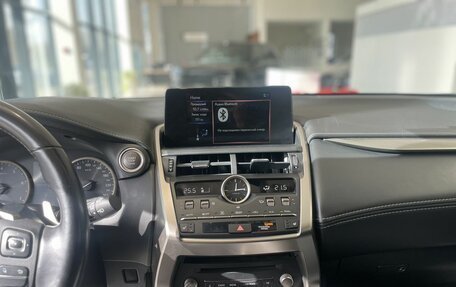 Lexus NX I, 2020 год, 3 390 000 рублей, 10 фотография