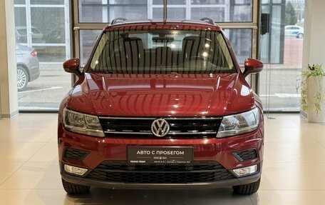 Volkswagen Tiguan II, 2017 год, 2 020 000 рублей, 2 фотография