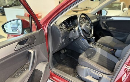 Volkswagen Tiguan II, 2017 год, 2 020 000 рублей, 8 фотография