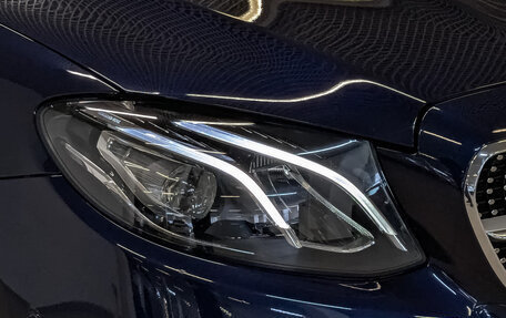 Mercedes-Benz E-Класс, 2020 год, 5 500 000 рублей, 25 фотография