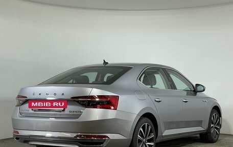 Skoda Superb III рестайлинг, 2025 год, 3 700 000 рублей, 6 фотография