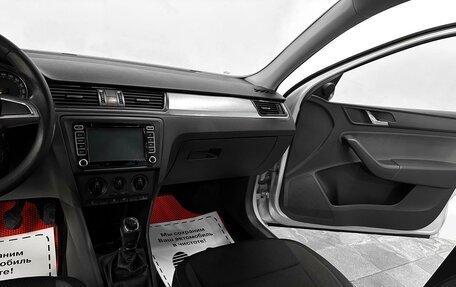 Skoda Rapid I, 2014 год, 1 185 000 рублей, 6 фотография