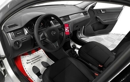 Skoda Rapid I, 2014 год, 1 185 000 рублей, 5 фотография