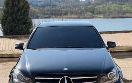 Mercedes-Benz C-Класс, 2013 год, 1 500 000 рублей, 2 фотография