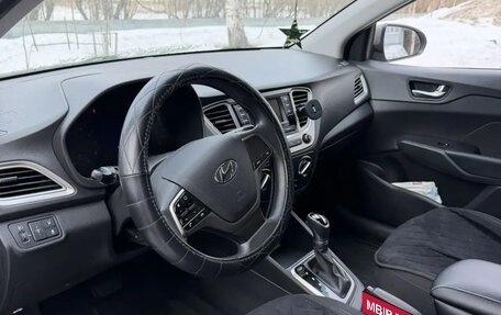 Hyundai Solaris II рестайлинг, 2021 год, 1 530 000 рублей, 7 фотография