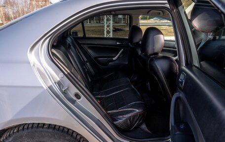 Honda Accord VII рестайлинг, 2005 год, 850 000 рублей, 5 фотография