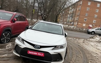 Toyota Camry, 2022 год, 3 300 000 рублей, 1 фотография