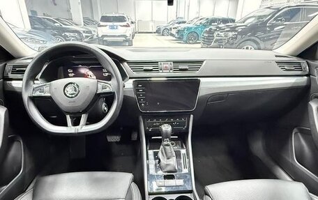 Skoda Superb III рестайлинг, 2022 год, 1 961 000 рублей, 11 фотография