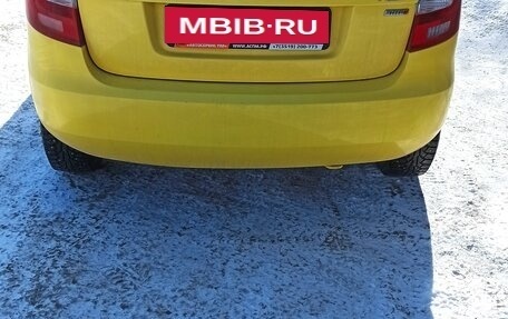 Skoda Fabia II, 2012 год, 450 000 рублей, 3 фотография