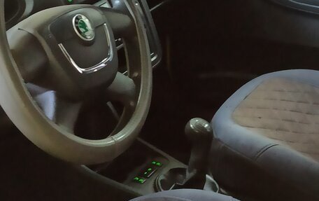 Skoda Fabia II, 2012 год, 450 000 рублей, 11 фотография