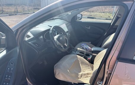 Hyundai ix35 I рестайлинг, 2013 год, 899 000 рублей, 6 фотография