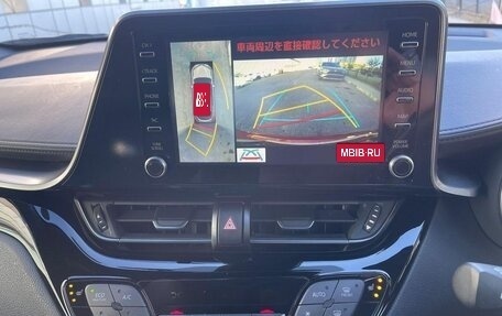 Toyota C-HR I рестайлинг, 2022 год, 1 850 000 рублей, 13 фотография