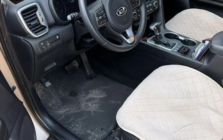 KIA Sportage IV рестайлинг, 2017 год, 1 750 000 рублей, 7 фотография