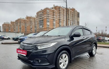 Honda Vezel, 2018 год, 1 700 000 рублей, 2 фотография