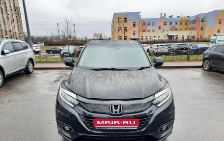 Honda Vezel, 2018 год, 1 700 000 рублей, 5 фотография