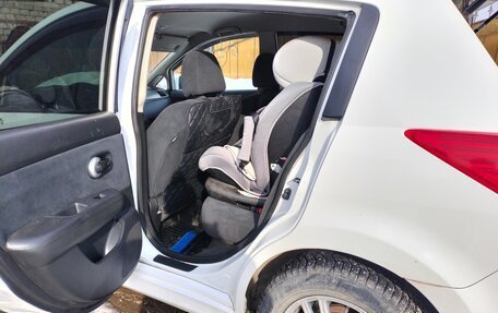 Nissan Tiida, 2011 год, 690 000 рублей, 3 фотография