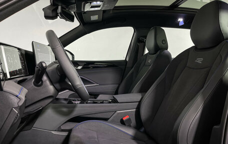 Volkswagen Tiguan, 2026 год, 5 600 000 рублей, 19 фотография