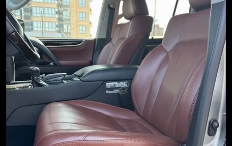 Lexus LX III, 2016 год, 6 300 000 рублей, 8 фотография