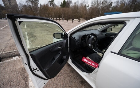 Toyota Corolla, 2011 год, 790 000 рублей, 13 фотография