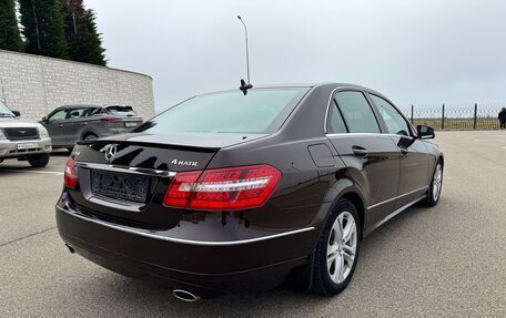 Mercedes-Benz E-Класс, 2011 год, 1 590 000 рублей, 2 фотография