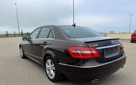 Mercedes-Benz E-Класс, 2011 год, 1 590 000 рублей, 18 фотография