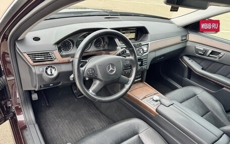 Mercedes-Benz E-Класс, 2011 год, 1 590 000 рублей, 6 фотография