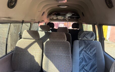 Toyota HiAce H100, 1994 год, 1 000 000 рублей, 6 фотография