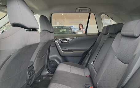 Toyota RAV4, 2020 год, 3 550 000 рублей, 16 фотография