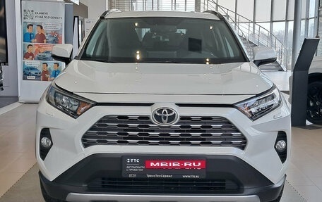 Toyota RAV4, 2020 год, 3 550 000 рублей, 6 фотография
