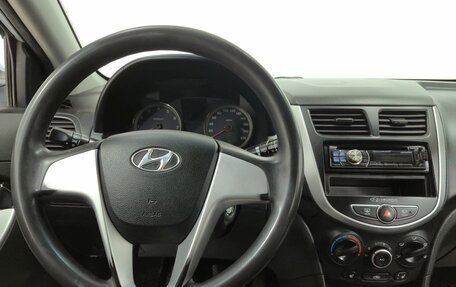 Hyundai Solaris II рестайлинг, 2011 год, 585 000 рублей, 11 фотография