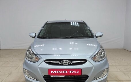 Hyundai Solaris II рестайлинг, 2011 год, 585 000 рублей, 2 фотография