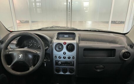 Peugeot Partner II рестайлинг 2, 2011 год, 329 000 рублей, 5 фотография