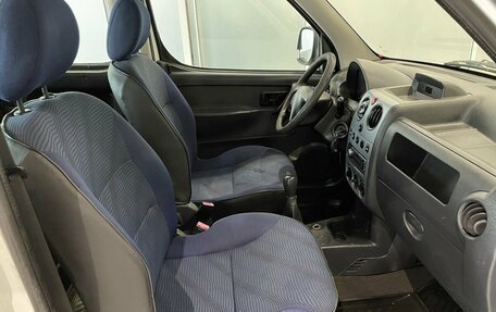 Peugeot Partner II рестайлинг 2, 2011 год, 329 000 рублей, 9 фотография