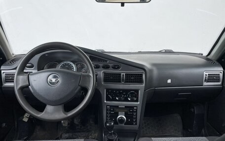 Daewoo Nexia I рестайлинг, 2011 год, 150 000 рублей, 10 фотография