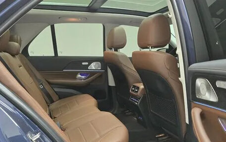 Mercedes-Benz GLE, 2025 год, 8 600 000 рублей, 12 фотография