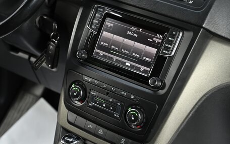 Skoda Yeti I рестайлинг, 2016 год, 1 399 000 рублей, 8 фотография