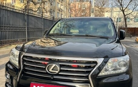 Lexus LX III, 2014 год, 1 фотография