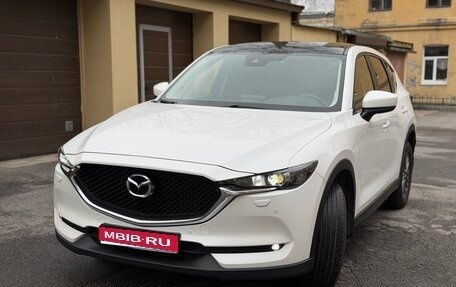 Mazda CX-5 II, 2018 год, 2 300 000 рублей, 1 фотография