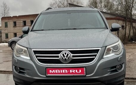 Volkswagen Tiguan I, 2009 год, 950 000 рублей, 1 фотография