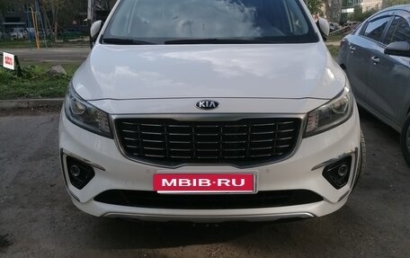 KIA Carnival III, 2019 год, 3 250 000 рублей, 1 фотография