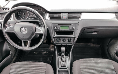 Skoda Rapid I, 2015 год, 958 919 рублей, 16 фотография