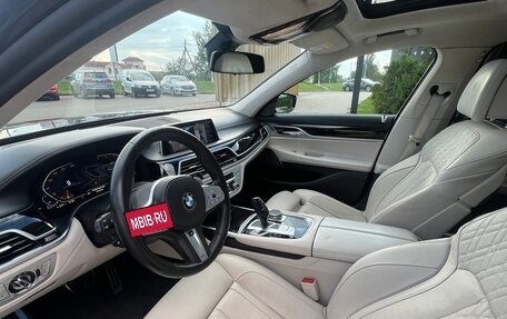 BMW 7 серия, 2020 год, 1 500 000 рублей, 18 фотография