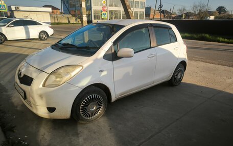 Toyota Vitz, 2005 год, 360 000 рублей, 2 фотография