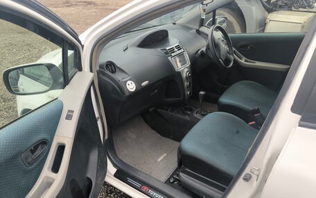 Toyota Vitz, 2005 год, 360 000 рублей, 11 фотография