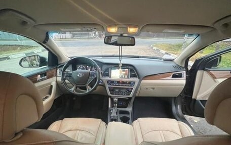 Hyundai Sonata VII, 2015 год, 800 000 рублей, 7 фотография