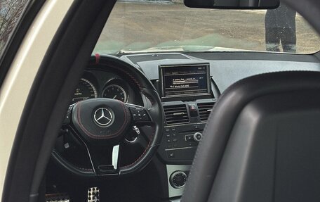 Mercedes-Benz C-Класс AMG, 2009 год, 2 400 000 рублей, 9 фотография