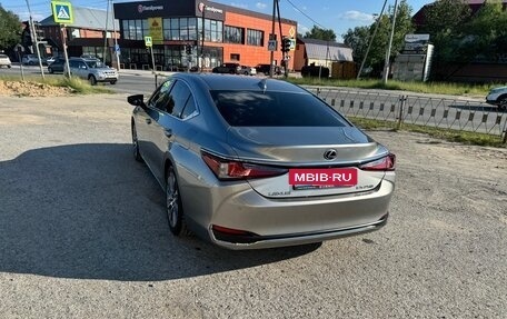 Lexus ES VII, 2019 год, 3 200 000 рублей, 6 фотография