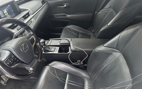 Lexus ES VII, 2019 год, 3 200 000 рублей, 19 фотография