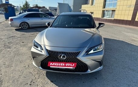 Lexus ES VII, 2019 год, 3 200 000 рублей, 10 фотография