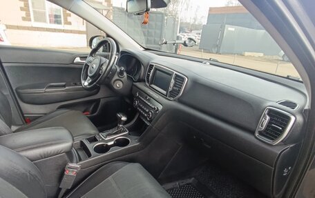 KIA Sportage IV рестайлинг, 2018 год, 2 000 000 рублей, 5 фотография